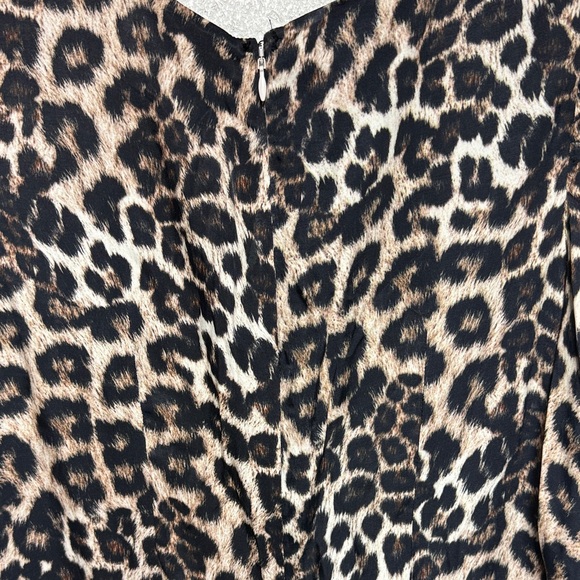 FARM Rio Leopard Print Long Sleeve Dress - Picture 9 of 10